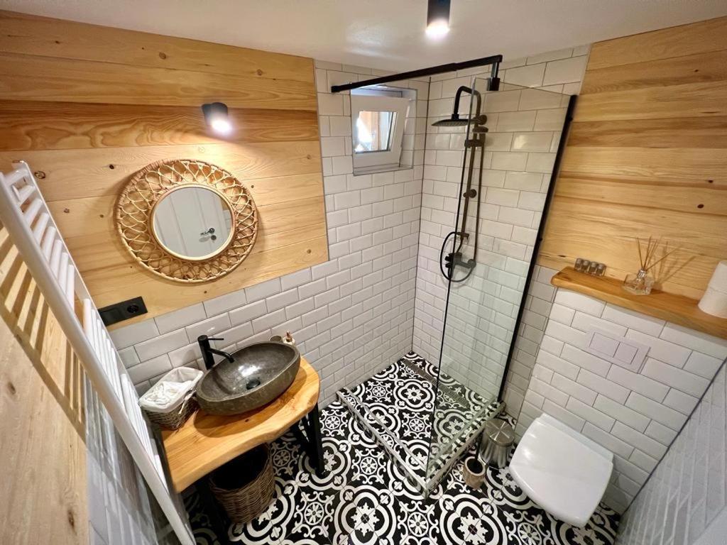Victoria Gasthaus Rasnov - Charming Vacation House In Rasnov Esterno foto
